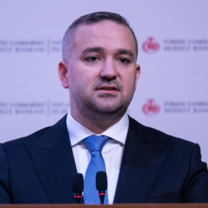tcmb baskani fatih karahan yilin ucuncu enflasyon raporunu acikliyor CEVhJMYz