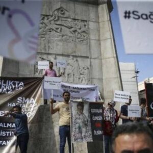 valiligin sesli stant yasagi sonrasi ailelerden cagri yardimlar engelleniyorsa o halde ilaclar karsilansin cH4I4un4