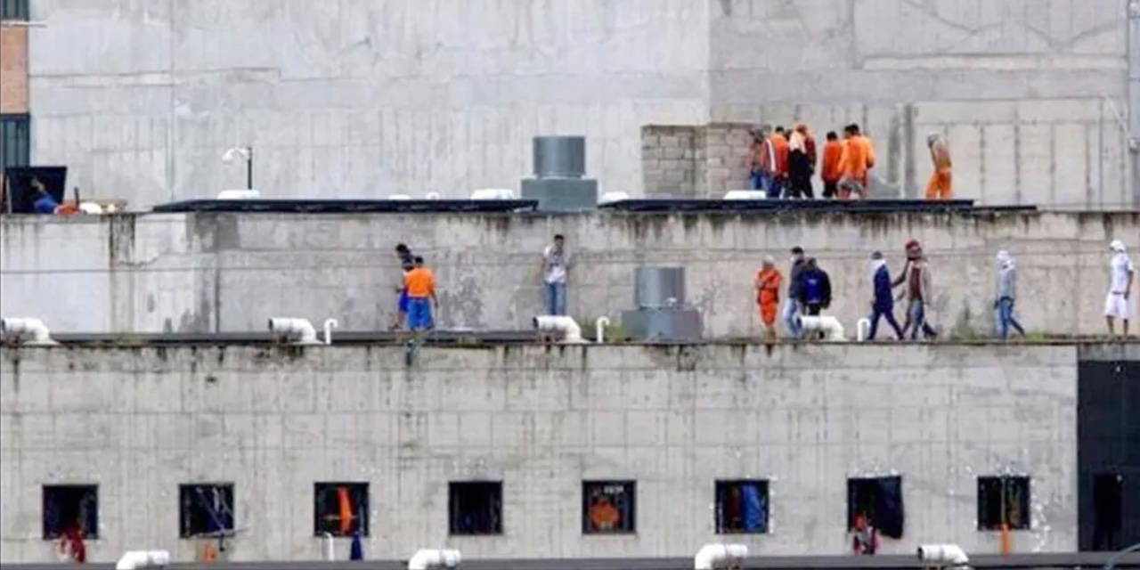 ceteler hapishanede catisti 17 olu hI6B7y3G