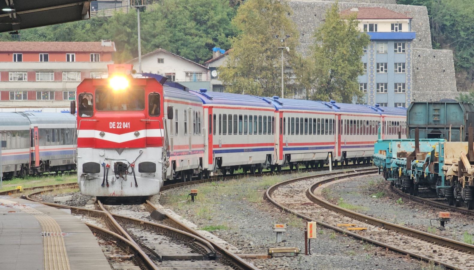 turistik karaelmas ekspresi 3uncu kez zonguldakta eOV9NEfq