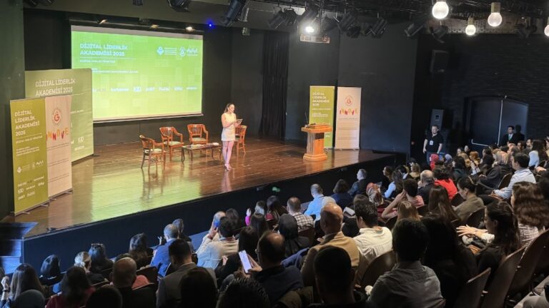 dijital-liderlik-akademisi-2026-basliyor-J2SepGlx.jpg