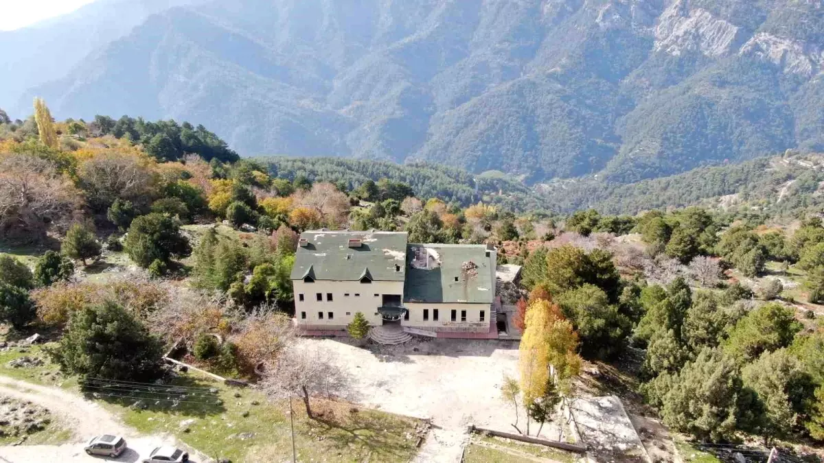 pasa yaylasi oteli terkedildi Xzp97Lvd.jpg