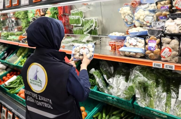 kartepede-marketlerde-fahis-fiyat-ve-etiket-denetimi-yapildi-mlOgZIxN.jpg
