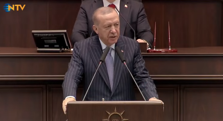ak-partiye-yeni-katilimlar-cumhurbaskani-erdogan-kapimiz-herkese-acik-b59dEDEx.png